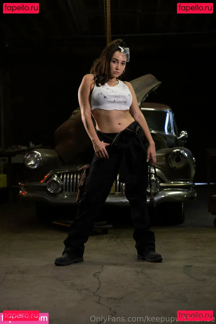 keepupwithkarlee Onlyfans Photo Gallery 