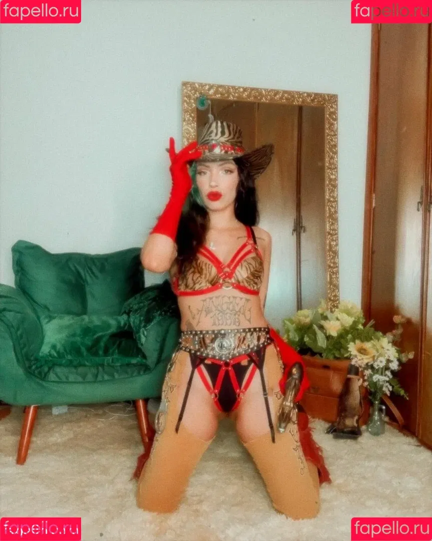 Angel Ferrari Onlyfans Photo Gallery 