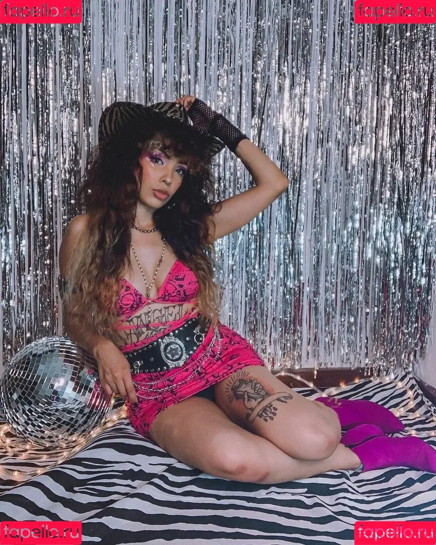 Angel Ferrari Onlyfans Photo Gallery 