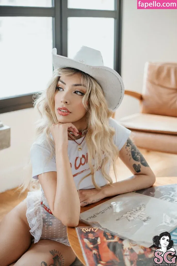 Angel Ferrari Onlyfans Photo Gallery 