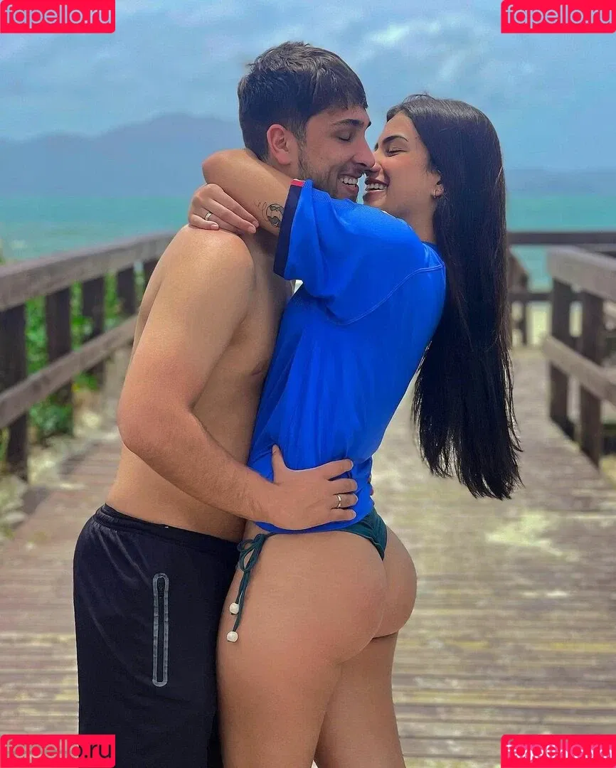 Victtoria Medeiros Onlyfans Photo Gallery 