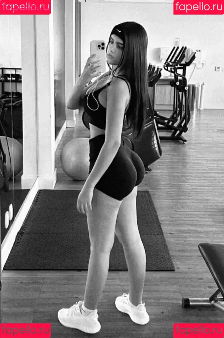 Victtoria Medeiros Onlyfans Photo Gallery 