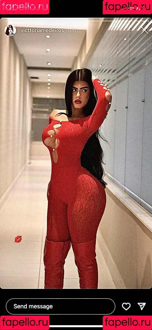 Victtoria Medeiros Onlyfans Photo Gallery 