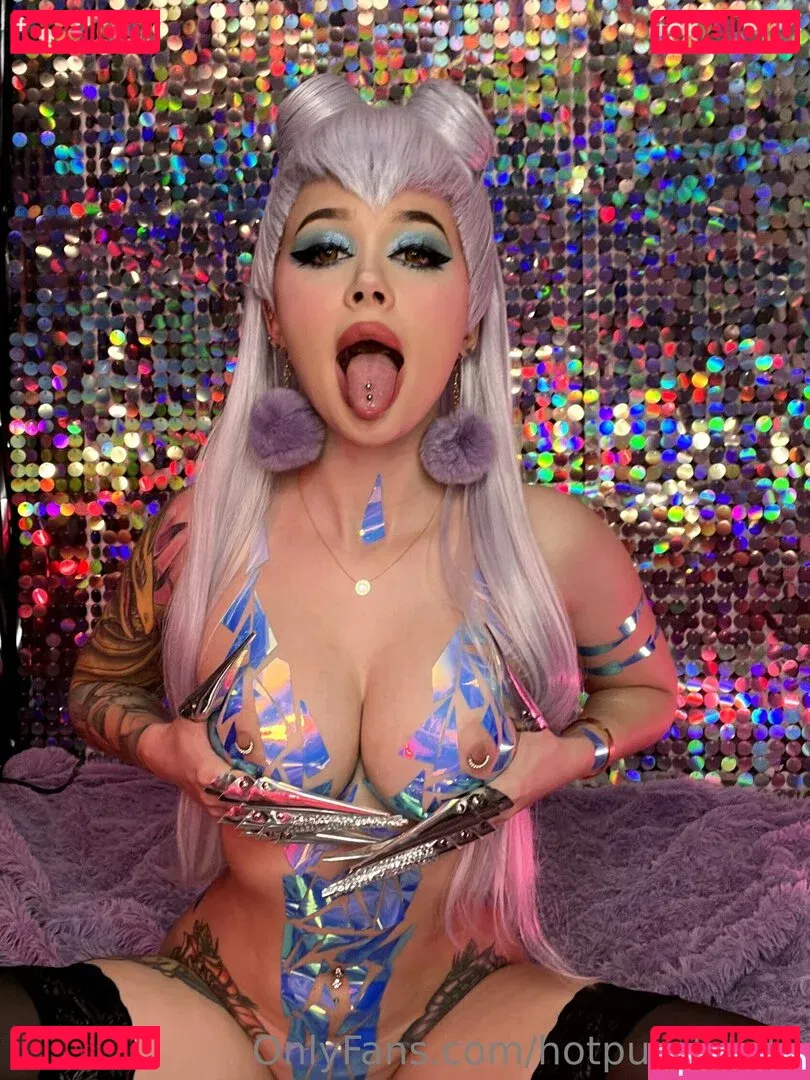 hotpurpletaty Onlyfans Photo Gallery 