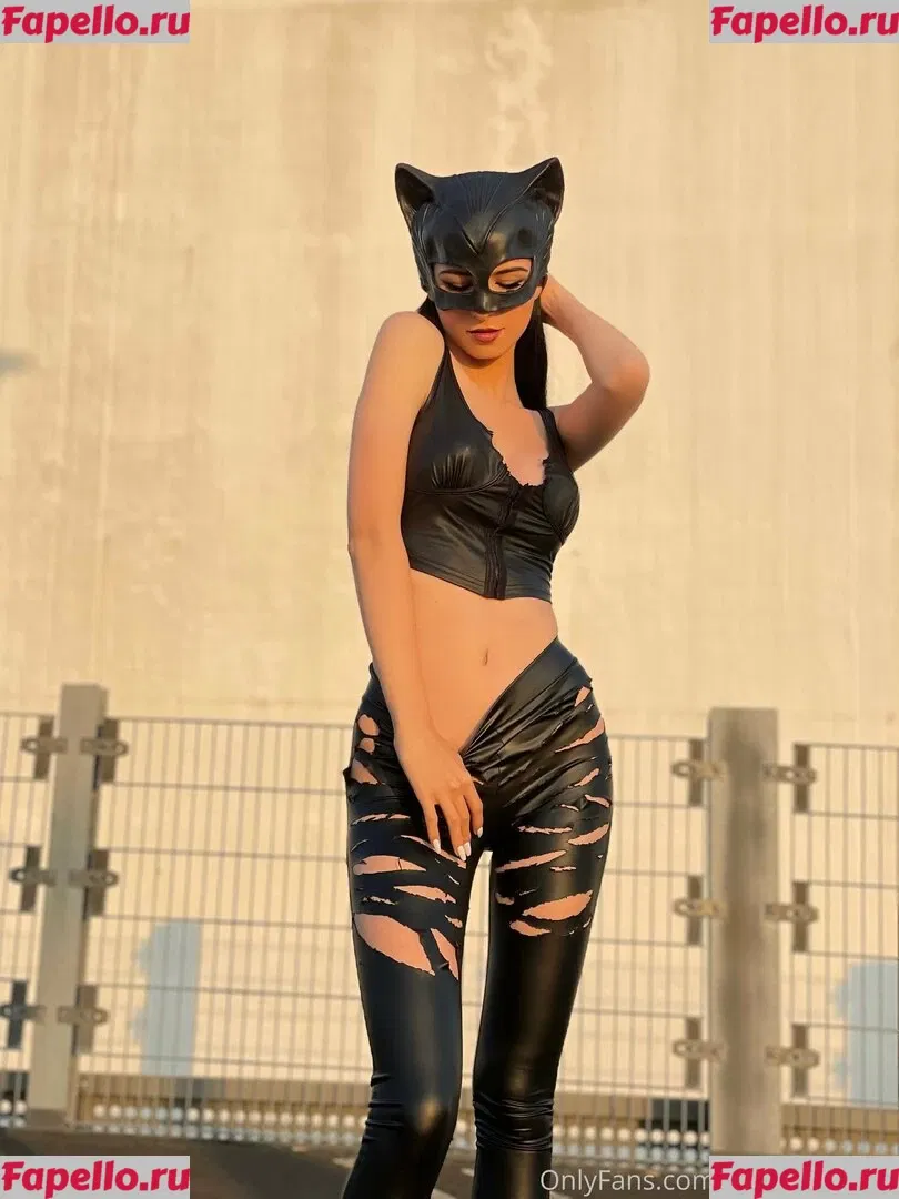 Linaroeschr Onlyfans Photo Gallery 