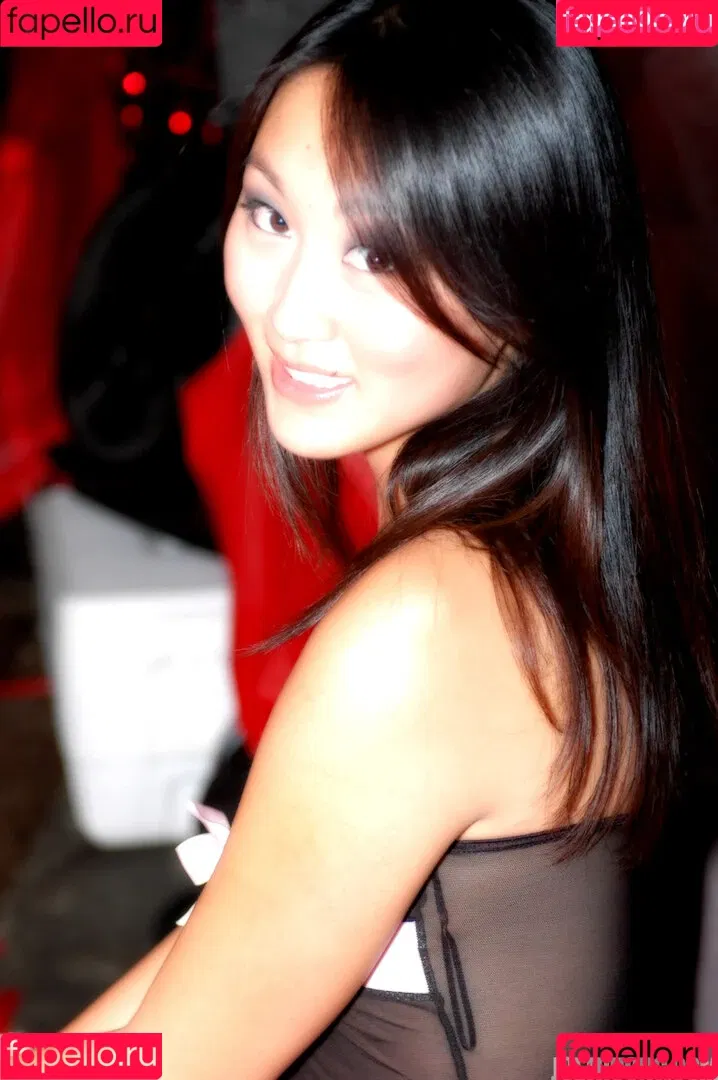 Evelyn Lin Onlyfans Photo Gallery 