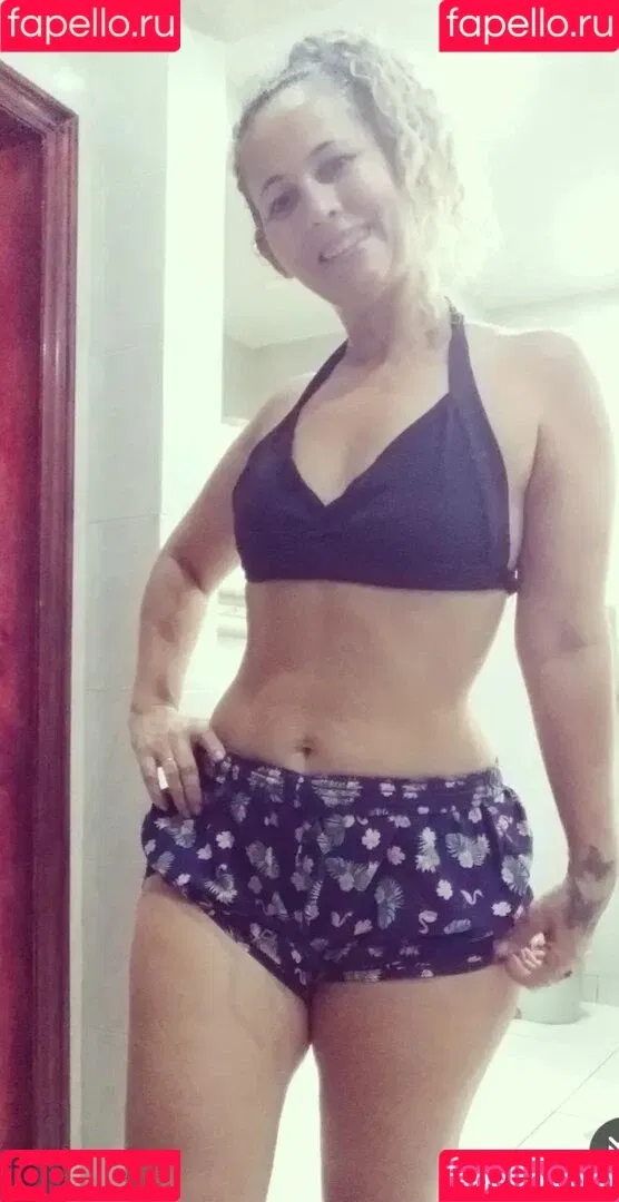 Soninha Coroa Onlyfans Photo Gallery 
