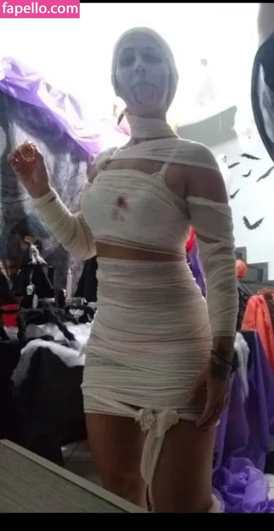 Soninha Coroa Onlyfans Photo Gallery 