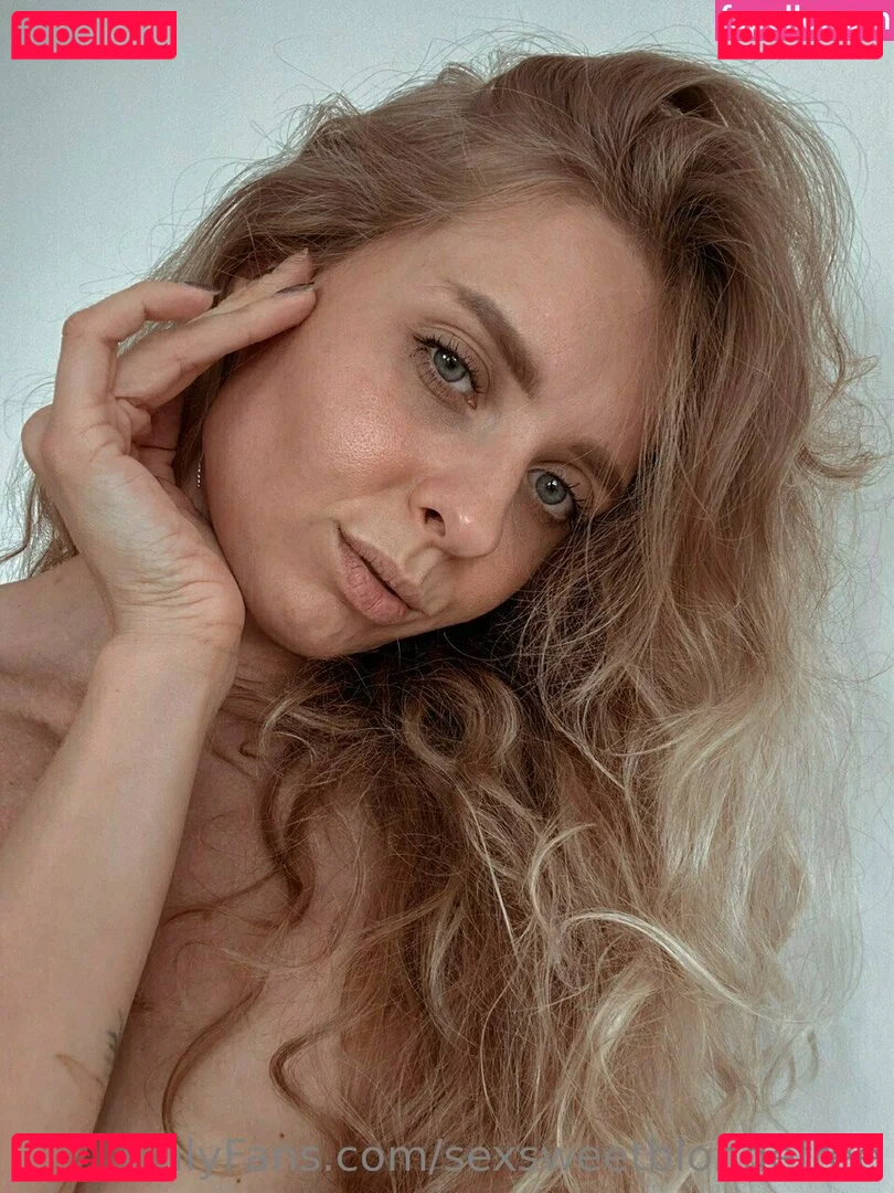 sexsweetblonde Onlyfans Photo Gallery 