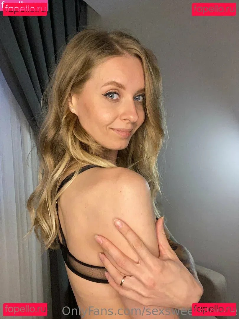 sexsweetblonde Onlyfans Photo Gallery 