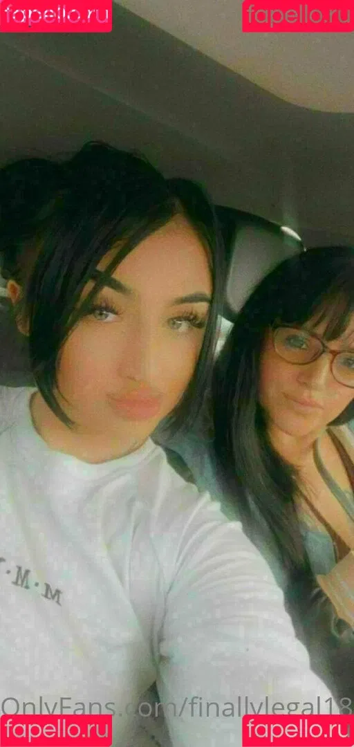 finallylegal18 Onlyfans Photo Gallery 