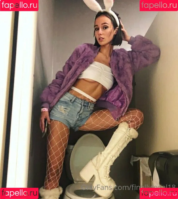 finallylegal18 Onlyfans Photo Gallery 