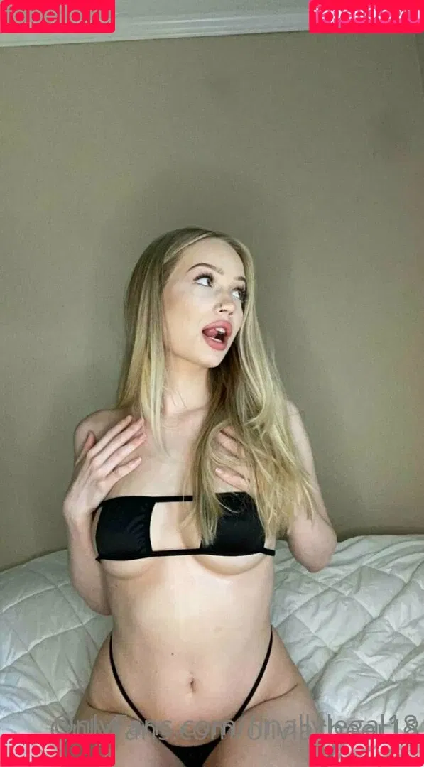 finallylegal18 Onlyfans Photo Gallery 