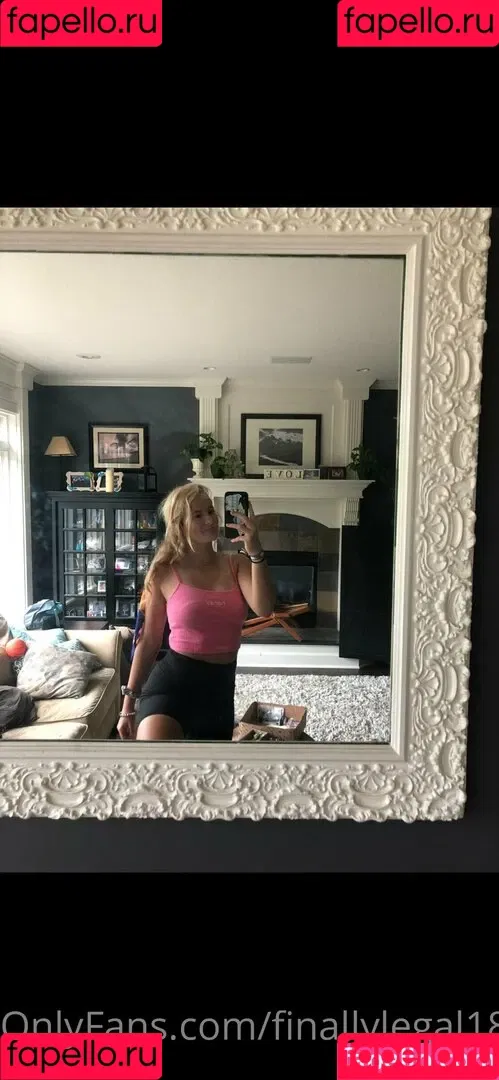 finallylegal18 Onlyfans Photo Gallery 