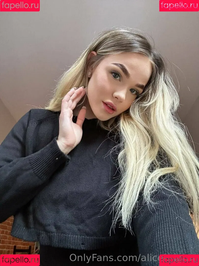 alicebrightt Onlyfans Photo Gallery 