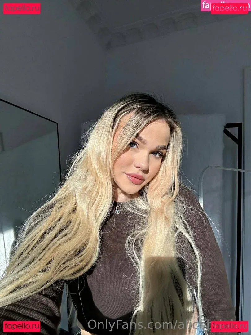 alicebrightt Onlyfans Photo Gallery 