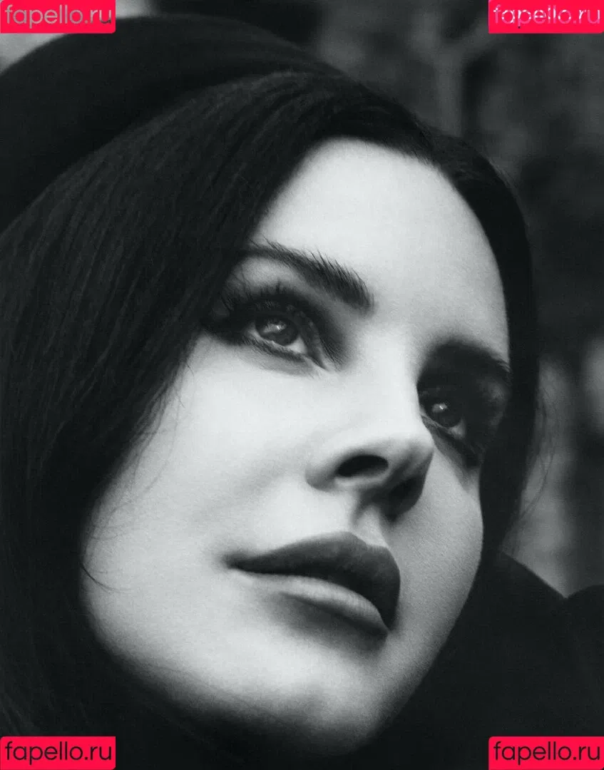 Lana Del Rey Onlyfans Photo Gallery 
