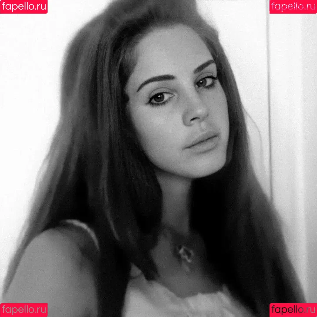 Lana Del Rey Onlyfans Photo Gallery 