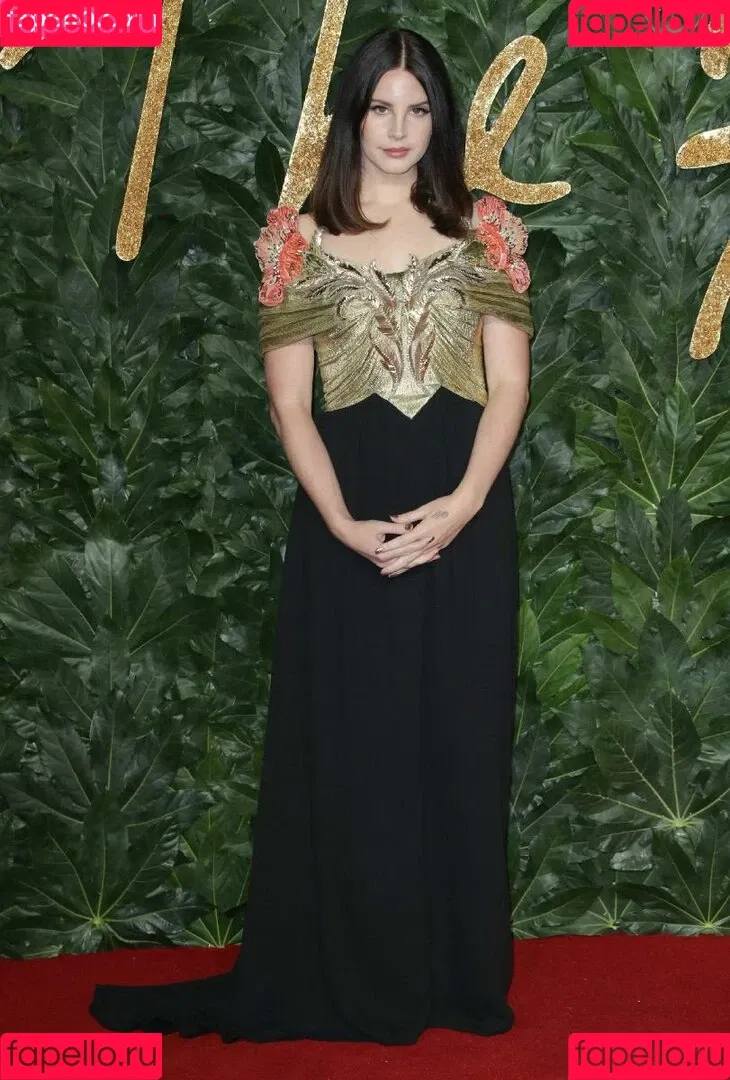 Lana Del Rey Onlyfans Photo Gallery 