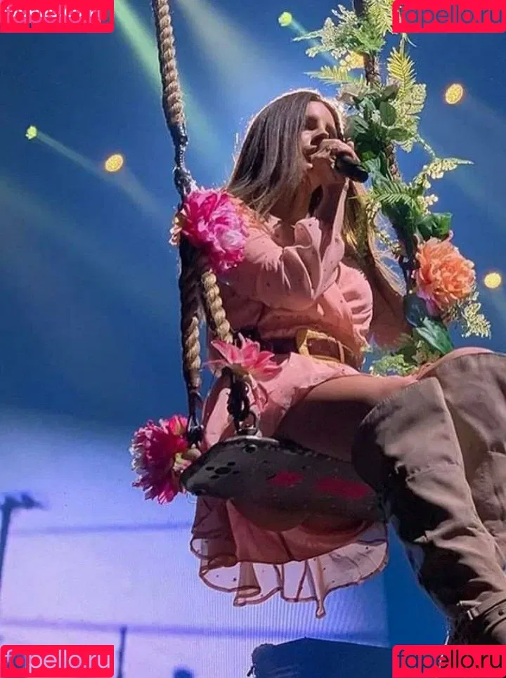 Lana Del Rey Onlyfans Photo Gallery 