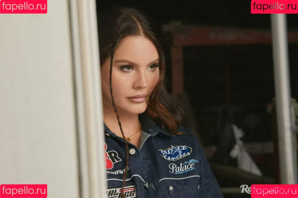 Lana Del Rey Onlyfans Photo Gallery 
