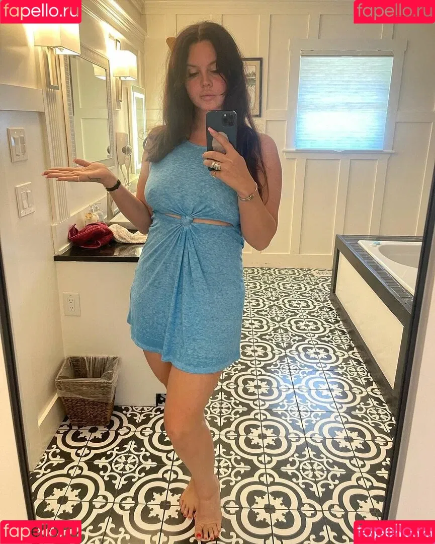 Lana Del Rey Onlyfans Photo Gallery 