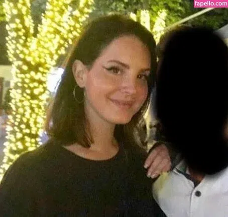 Lana Del Rey Onlyfans Photo Gallery 