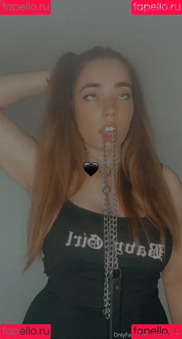 Serenewaifu Onlyfans Photo Gallery 