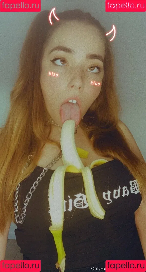 Serenewaifu Onlyfans Photo Gallery 