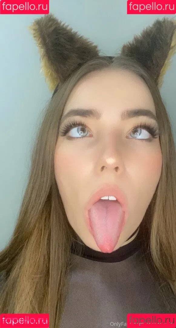 Serenewaifu Onlyfans Photo Gallery 