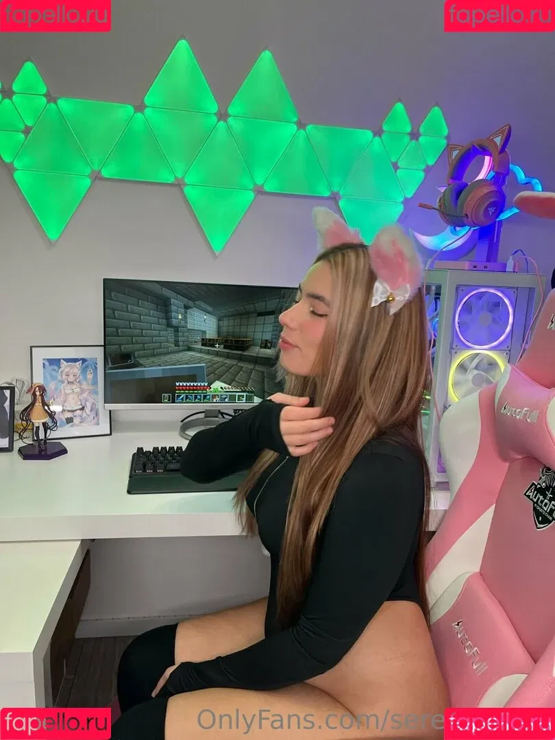 Serenewaifu Onlyfans Photo Gallery 