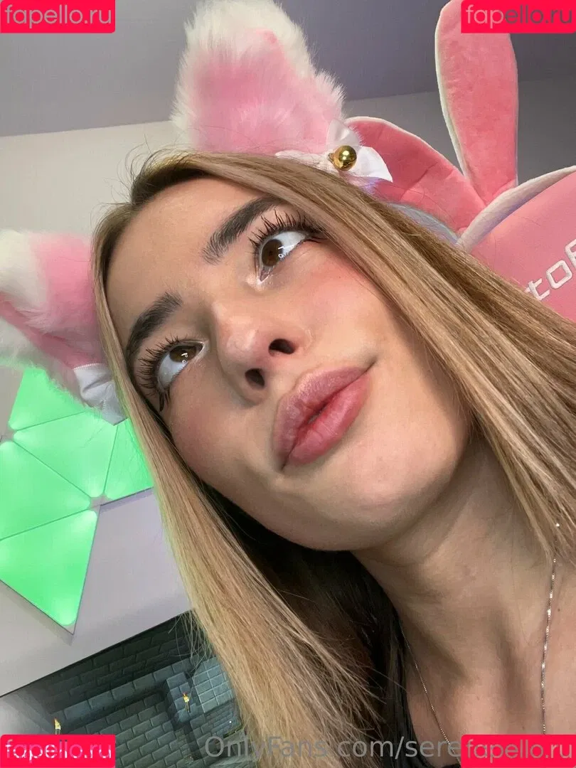 Serenewaifu Onlyfans Photo Gallery 