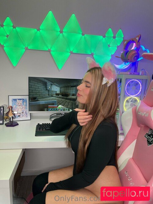 Serenewaifu Nude Onlyfans Photo 29