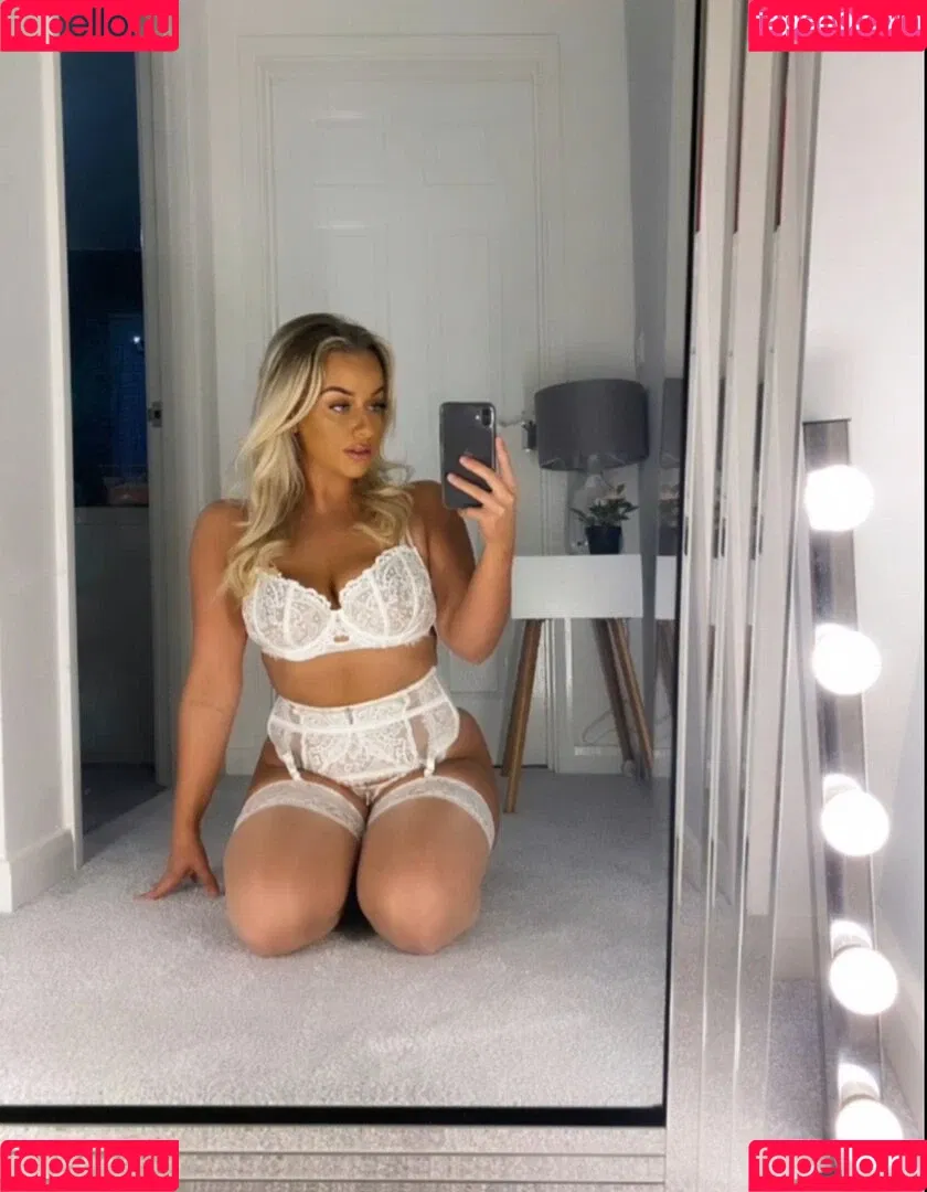 Fran Bell Onlyfans Photo Gallery 