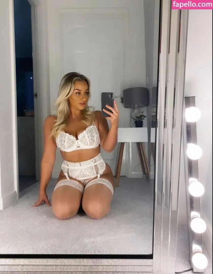 Fran Bell Onlyfans Photo Gallery 