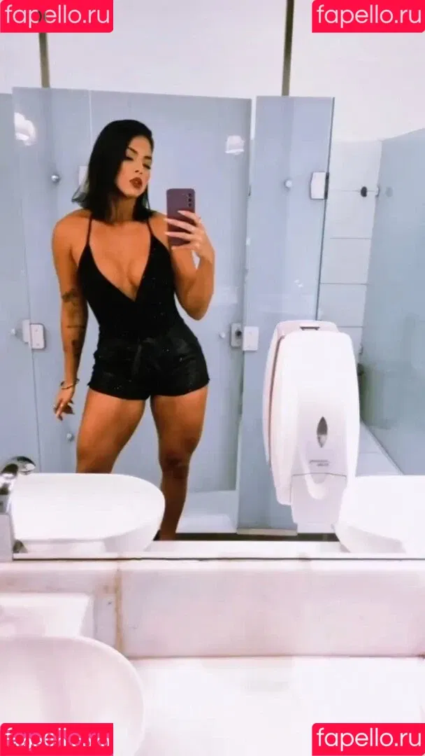 Juju Bellini Onlyfans Photo Gallery 