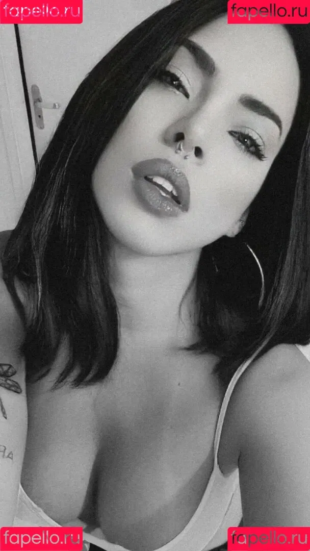 Juju Bellini Onlyfans Photo Gallery 