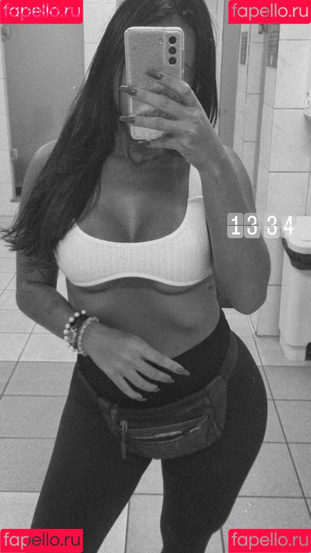 Juju Bellini Onlyfans Photo Gallery 