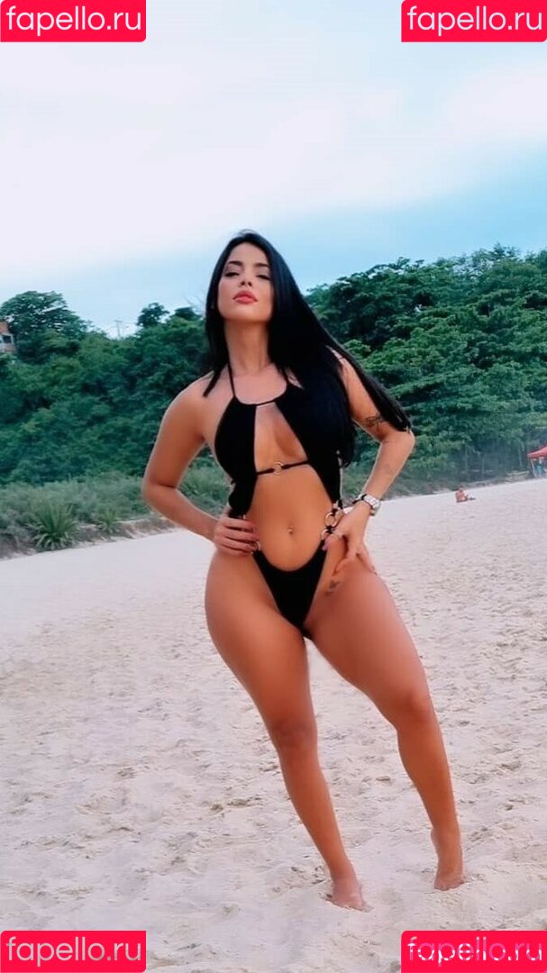 Juju Bellini Onlyfans Photo Gallery 