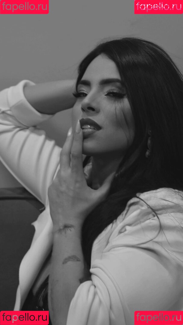 Juju Bellini Onlyfans Photo Gallery 