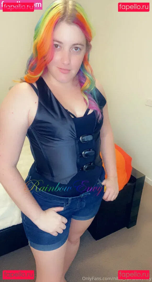 nikki_rainbowenvy Onlyfans Photo Gallery 