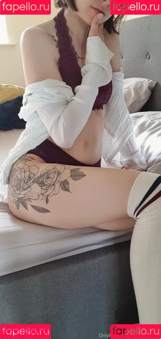 Aleenaxlaced Onlyfans Photo Gallery 