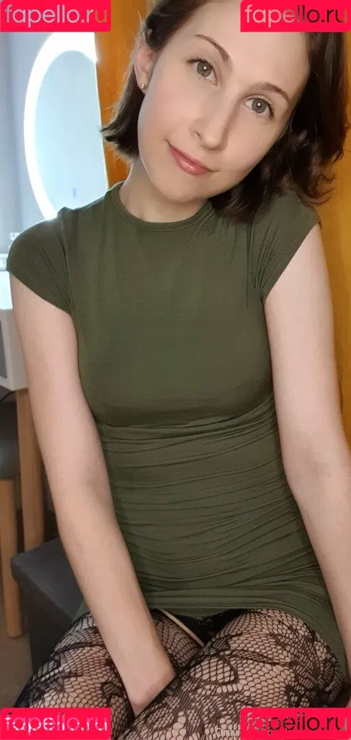 Aleenaxlaced Onlyfans Photo Gallery 