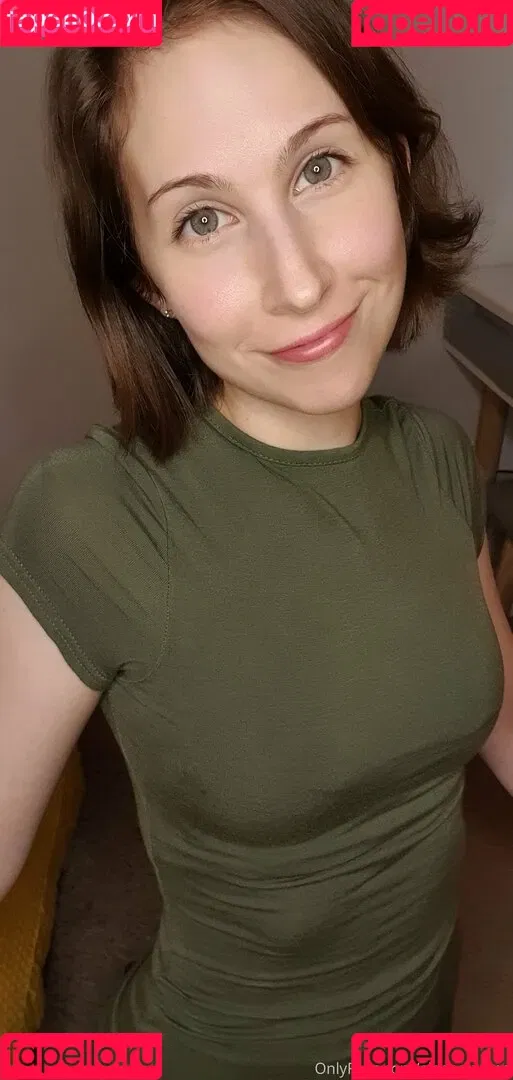 Aleenaxlaced Onlyfans Photo Gallery 
