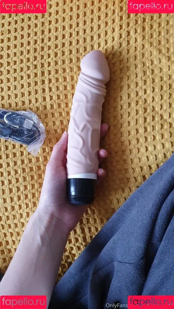 Aleenaxlaced Onlyfans Photo Gallery 