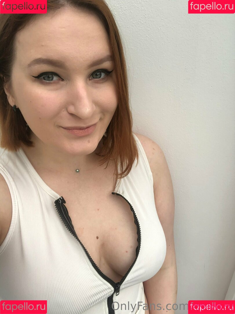 asya4u Onlyfans Photo Gallery 