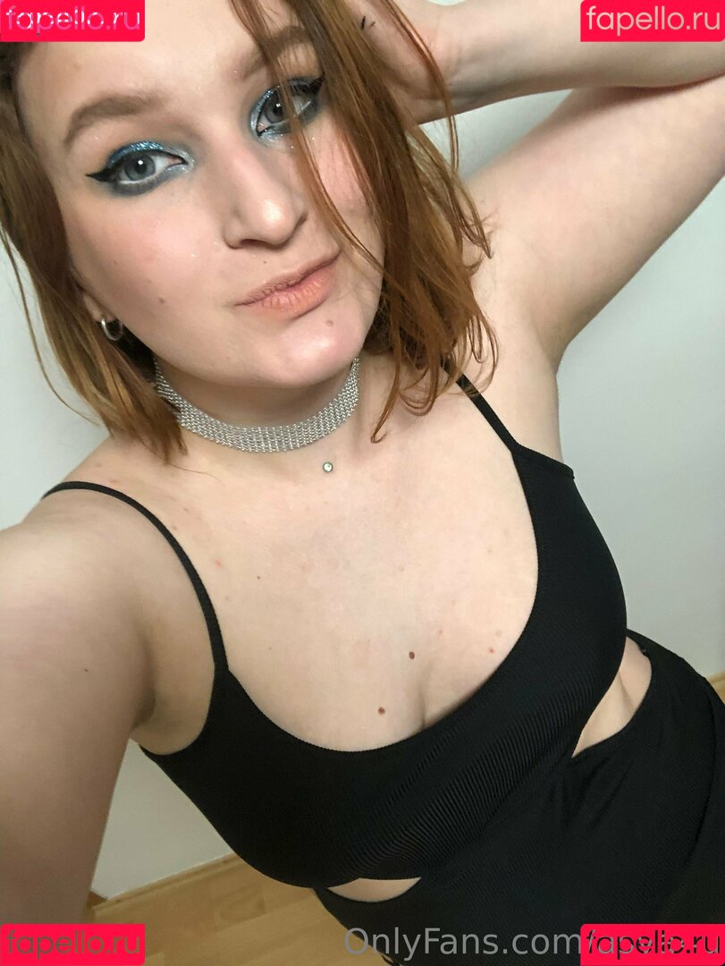 asya4u Onlyfans Photo Gallery 