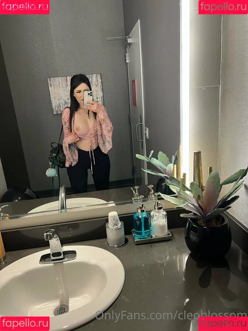 cleoblossom Onlyfans Photo Gallery 