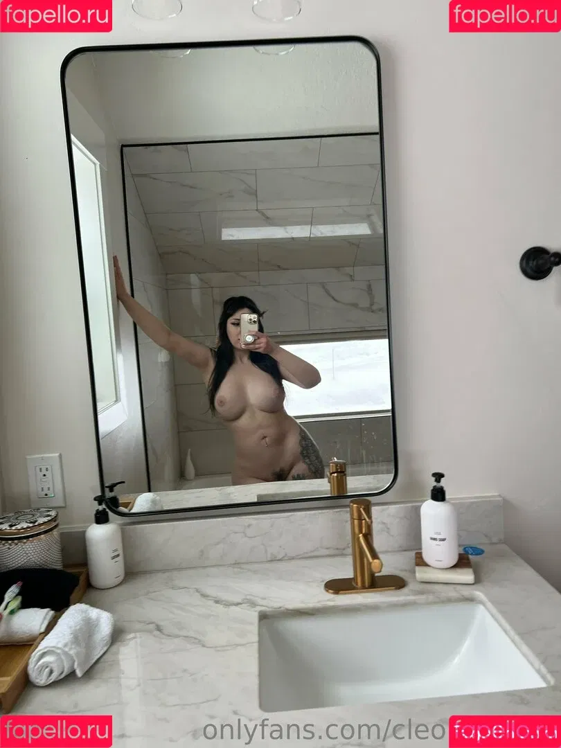 cleoblossom Onlyfans Photo Gallery 
