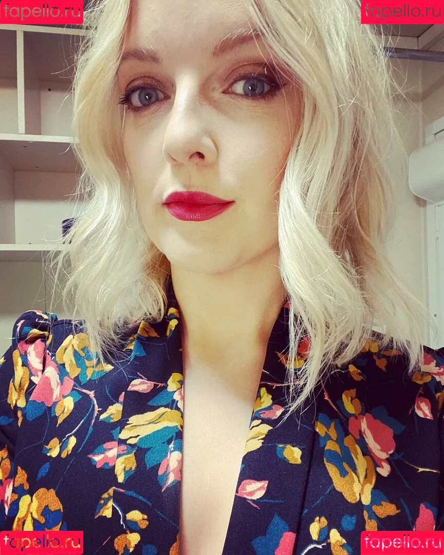 Lauren Laverne Onlyfans Photo Gallery 